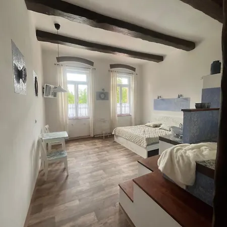 Apartment V Podzamci V Blizkosti Zamku *